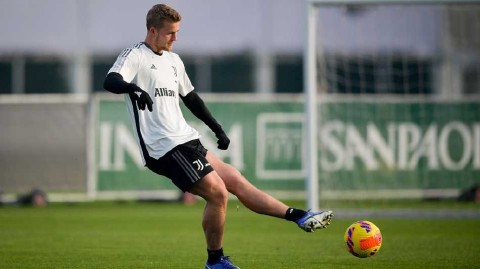 斑马军团岁末全力备战 迎接新年挑战