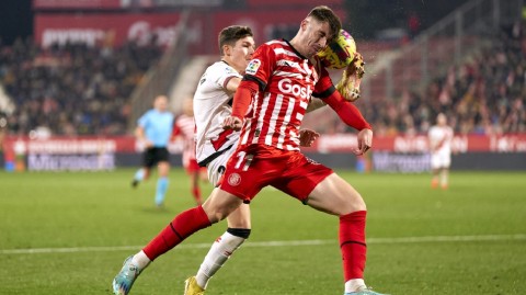 绿茵烽烟起 加泰罗尼亚之夜激战成和