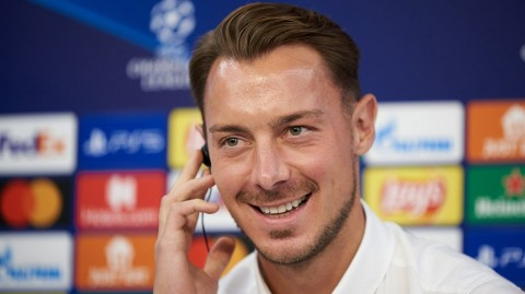 萨尔茨堡红牛静候欧冠挑战 青年军蓄势待发欲掀青春风暴