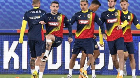 国脚斯坦丘带伤备战欧国联 中超标王的坚持与传承