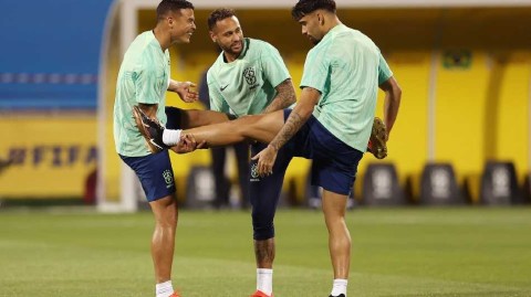 桑巴军团卡塔尔密训纪实 五星巴西剑指六星荣耀