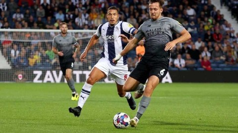 山楂球场闷战记：西布罗姆维奇与卡迪夫城的零分困局