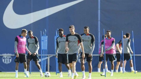 欧冠烽火再燃 巴萨全力备战关键战役