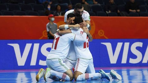 五人制足球世界杯：伊朗与塞尔维亚的立陶宛对决