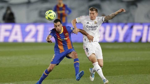 巴萨铁树迎来绽放季，布斯克茨用四十四场鏖战定义中场大师