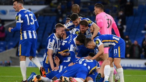 英超经典逆转！十人曼城两球领先惨遭布莱顿三球翻盘