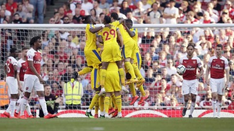 伦敦德比崩盘夜：阿森纳主场爆冷负水晶宫，争四主动权拱手让人