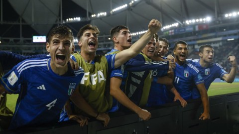 蓝衣军团绝杀晋级 英格兰青年军梦碎拉普拉塔