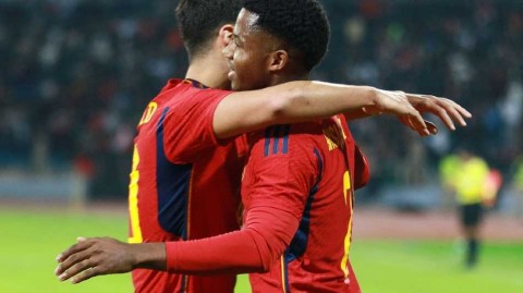 斗牛士军团友谊赛轻取约旦 加维闪耀安曼之夜