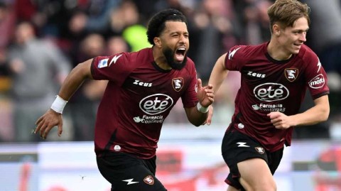 意甲激战：萨勒尼塔纳主场顽强逼平都灵