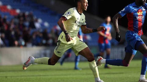 塞尔赫斯特公园的补时绝唱：枪手双星闪耀，老帅霍奇森含泪告别