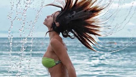 皇马旧将加雷爱妻野外展风情，半裸写真惊艳网络