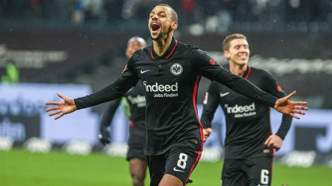 德甲经典逆转夜 法兰克福主场五球击溃勒沃库森