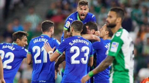 绿茵争夺战赫塔费客胜贝蒂斯