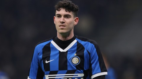 蓝黑战士遭遇病毒突袭，巴斯托尼确诊隔离中