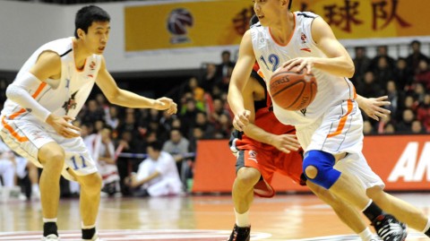 CBA第九轮京粤大战北京首钢狂屠广东终结八连胜