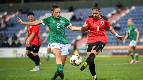 绿茵风暴席卷高里：爱尔兰女足狂胜格鲁吉亚，世界杯梦想高飞