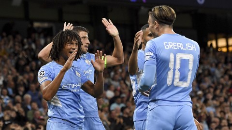 蓝月亮的进球盛宴：格拉利什传射闪耀，曼城六球狂扫莱比锡