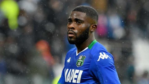 绿茵场外的沉默防线，萨索洛飞翼博加无症状感染新冠