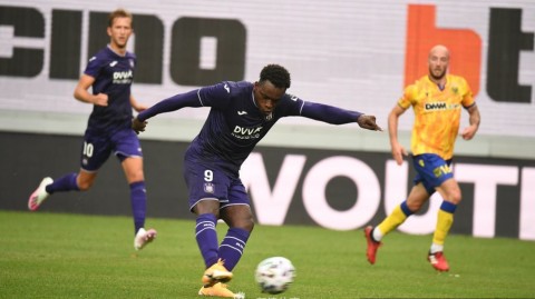 西班牙人冬季新援迪马塔租借加盟