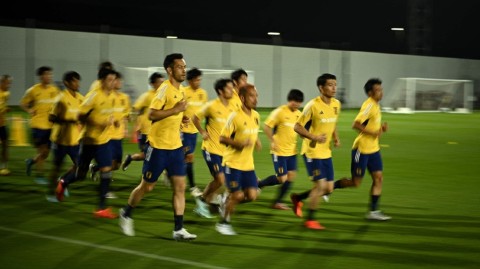 蓝武士决战前夜：卡塔尔训练场上的斗志与沉思