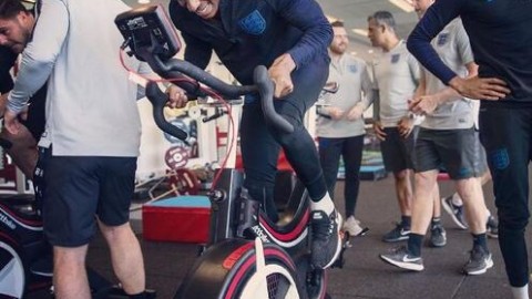 英格兰备战欧国联半决赛 拉什福德专注训练显决心