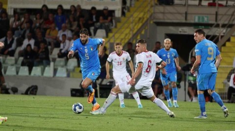 欧国联意大利主场力克匈牙利 罗马众将闪耀曼奇尼尴尬乌龙