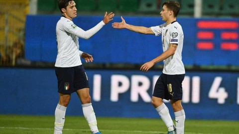 意大利九球狂胜亚美尼亚，蓝衣军团创纪录之夜闪耀巴勒莫