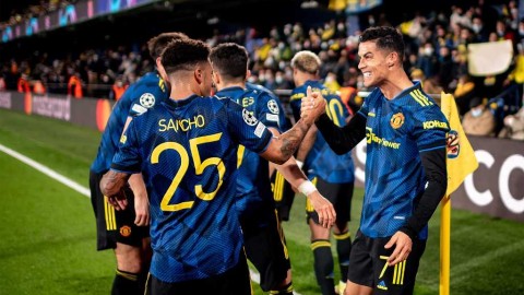 欧冠之夜陶瓷球场奏响红魔凯歌，C罗桑乔联手锁定出线名额