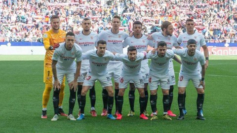 疫情重压下的决断：塞维利亚俱乐部启动ERTE，球员教练降薪70%共渡难关