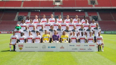 新赛季新气象：德甲斯图加特队宣传照拍摄日聚焦青春风暴