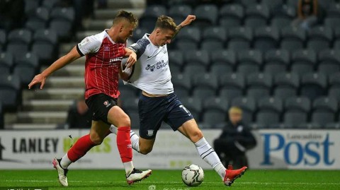 普雷斯顿深谷球场四箭齐发，切尔滕汉姆青年军虽败犹荣