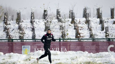 维拉公园的冬日号角：杰拉德时代前夕的备战影像