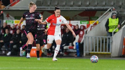 罗马女足捷城奏凯 欧冠小组赛强势收官