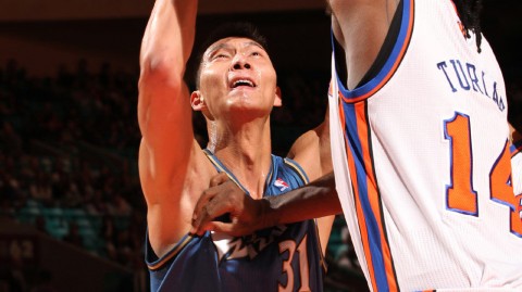 季前赛复盘：奇才惜败尼克斯，阿联高效12分沃尔闪耀