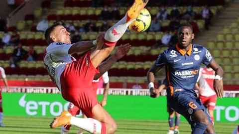 摩纳哥雨夜遭顽强阻击，十人蒙彼利埃全身而退