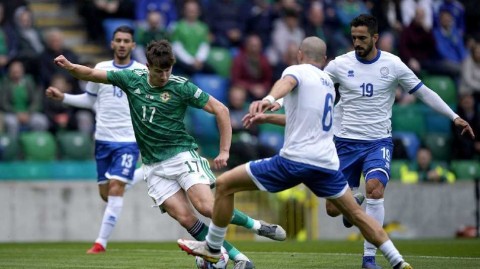 绿茵场上的绝境反击：北爱尔兰与塞浦路斯的欧国联激战