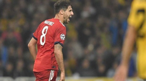 伤别离与铁血魂：哈维·马丁内斯在安联的冬日一瞥