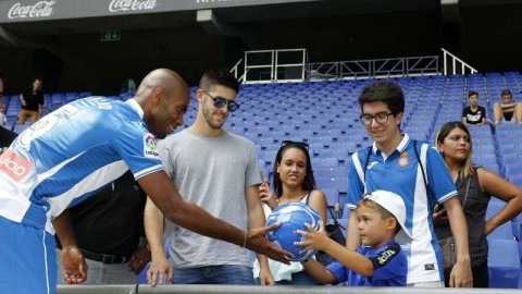 武磊身后的坚强屏障，纳尔多：从街头足球走出的西甲铁卫