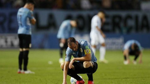 天使降临百年竞技场，阿根廷客擒乌拉圭挺进卡塔尔