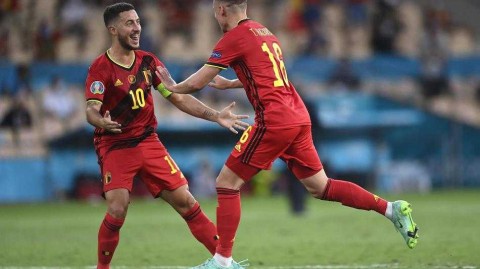 弟弟的穿云箭，哥哥的守护：阿扎尔兄弟共谱欧洲杯传奇