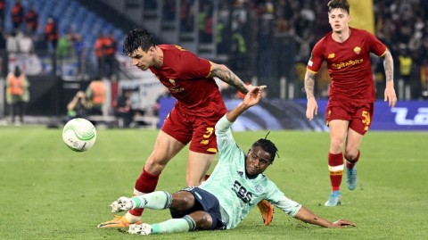 罗马城之夜：红狼力擒蓝狐闯入欧协联决赛