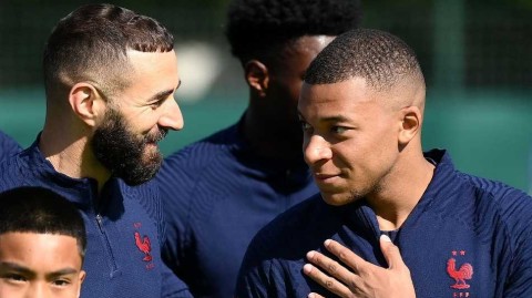 星光汇聚克莱枫丹 高卢雄鸡蓄力卫冕征程