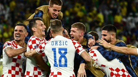 格子军团点球再奏凯歌 桑巴舞步止步八强