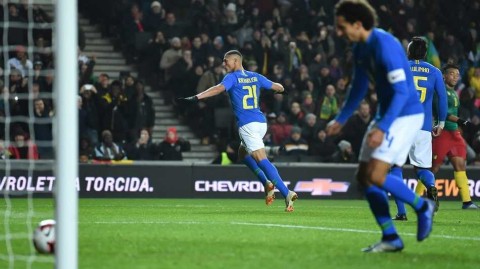 内马尔伤退惊魂里沙利松临危受命 巴西队热身小胜喀麦隆