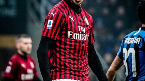 伊布未来扑朔迷离 新冠病毒成续约谈判最大变量