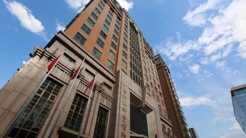 2026年4月19日英超天王山之战深度复盘：蓝月亮剑擒榜首，枪手危局待自赎