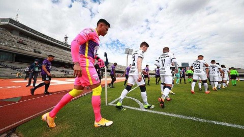 墨超烽火：美洲狮主场咆哮，三球大胜马萨特兰