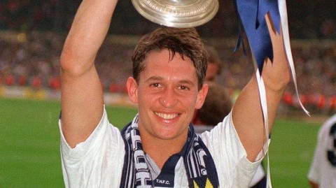 光影中的优雅杀手：加里·莱因克尔的老照片故事