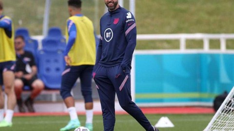 三狮军团枕戈待旦：圣乔治公园开门红后的恢复与备战